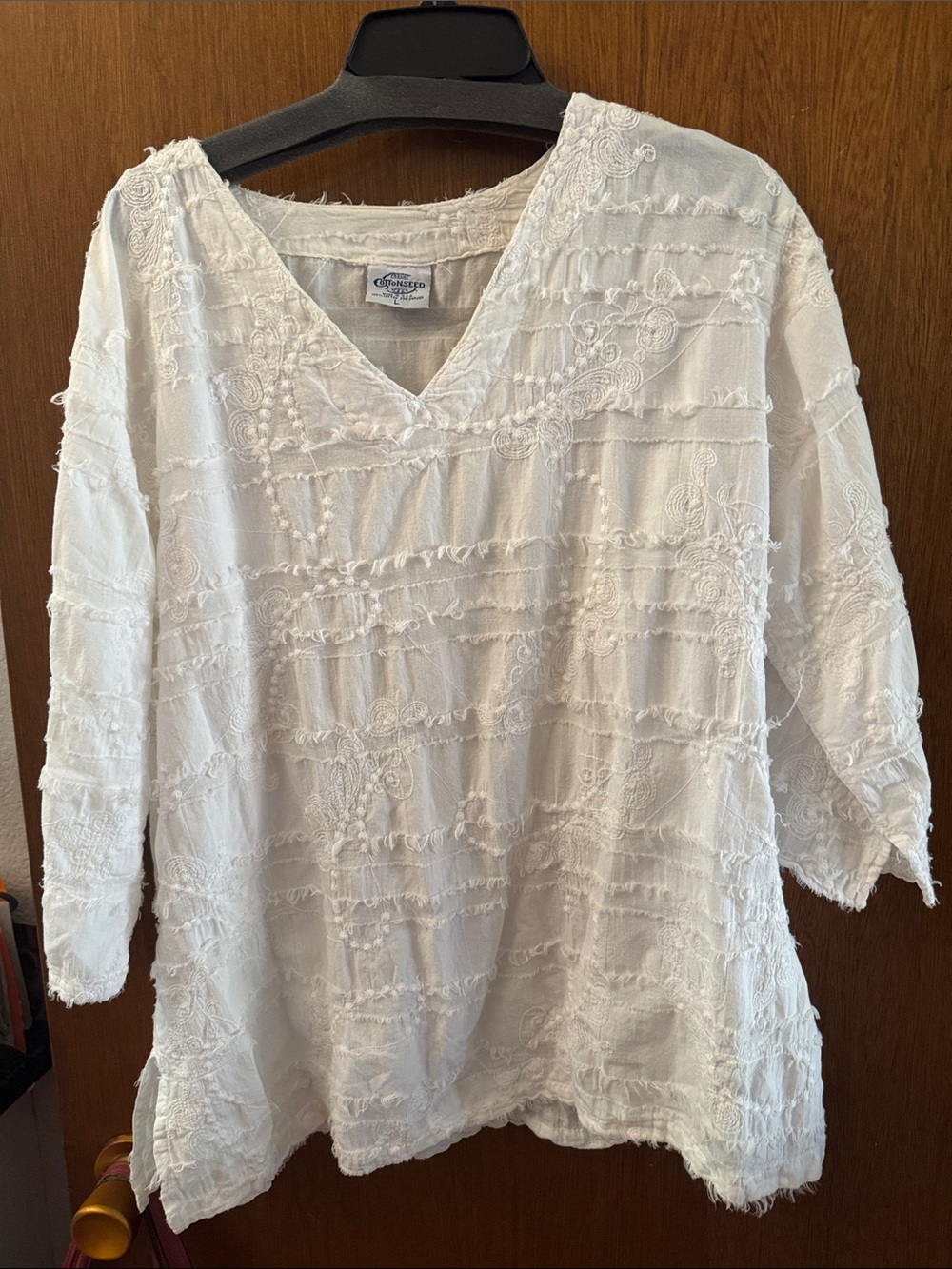 White Embroidered V‑Neck Tunic Top